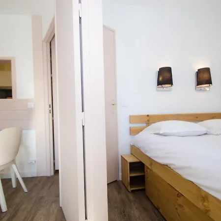 Joli A Avec Balcon, Wifi Et Animaux Acceptes - Fr-1-343-157 Apartment