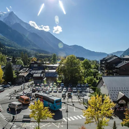 à Avec Vue Mont-blanc, Capacité 4 Personnes, Animaux Admis - Fr-1-343-157 *